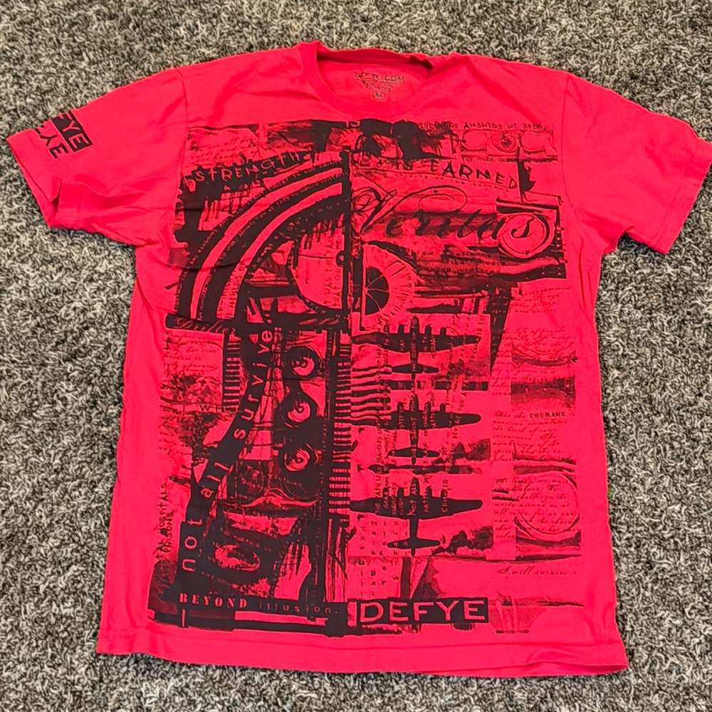 DEFYE men’s tee shirt